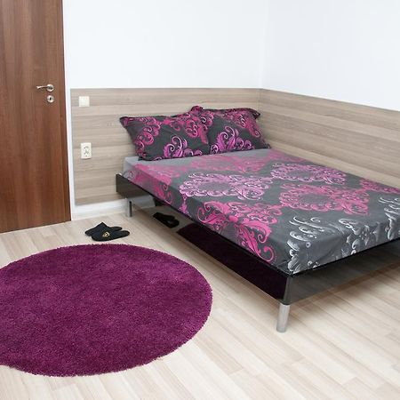 Apartment Medical University Pleven Luaran gambar